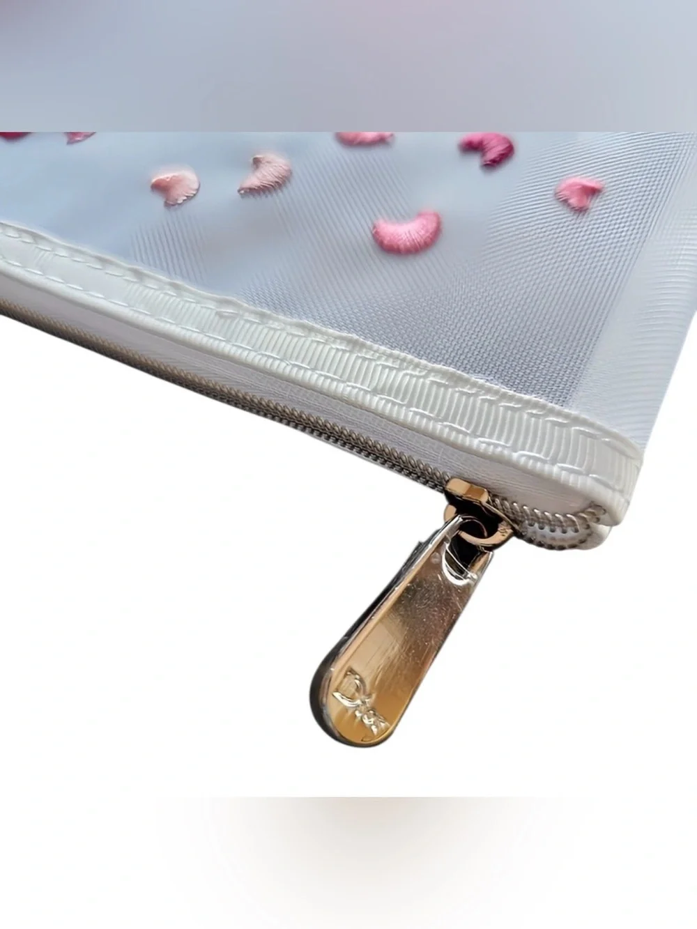 GWP Dior Beauty White Cosmetic Pouch w/ Embroidery